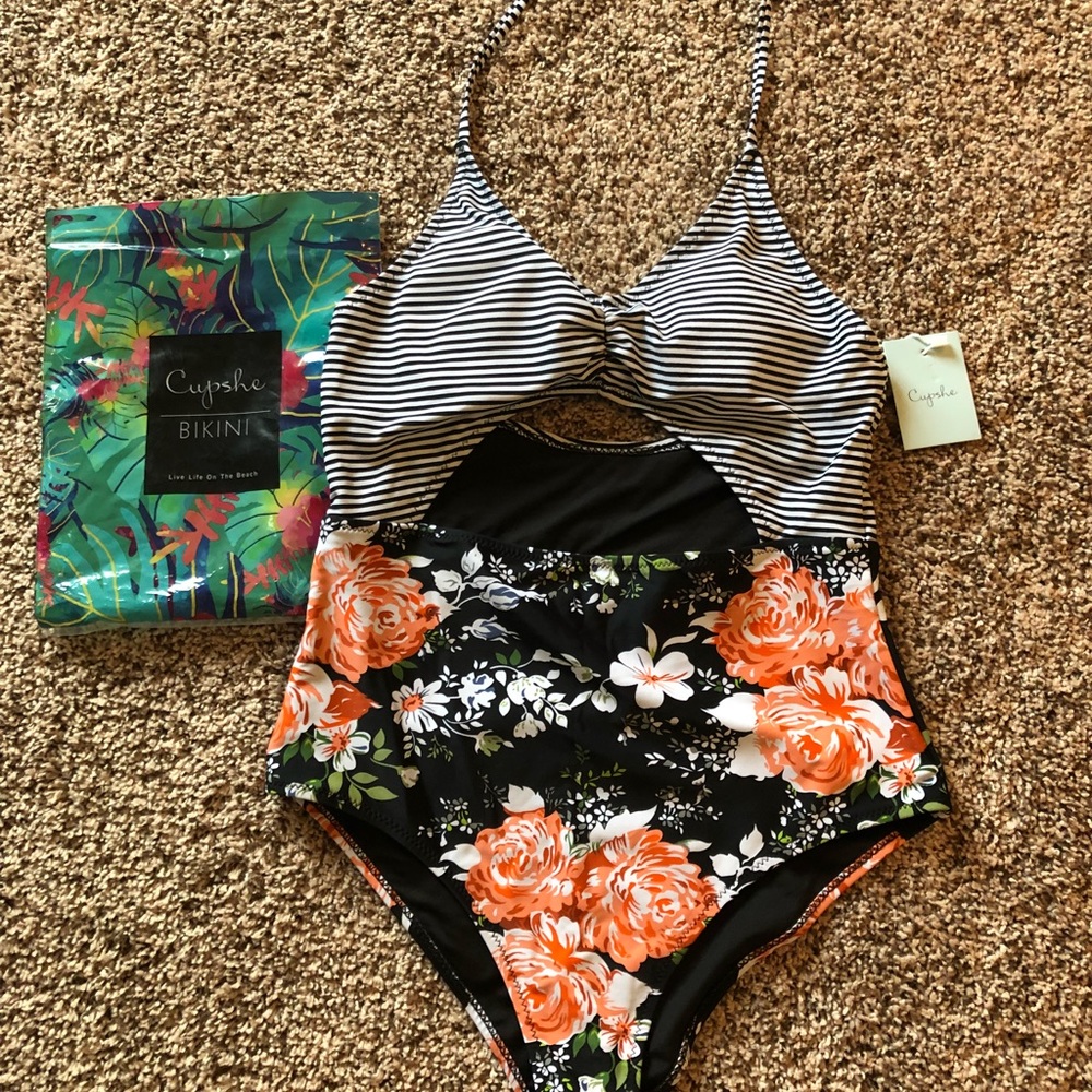 Cupshe size L swimsuit